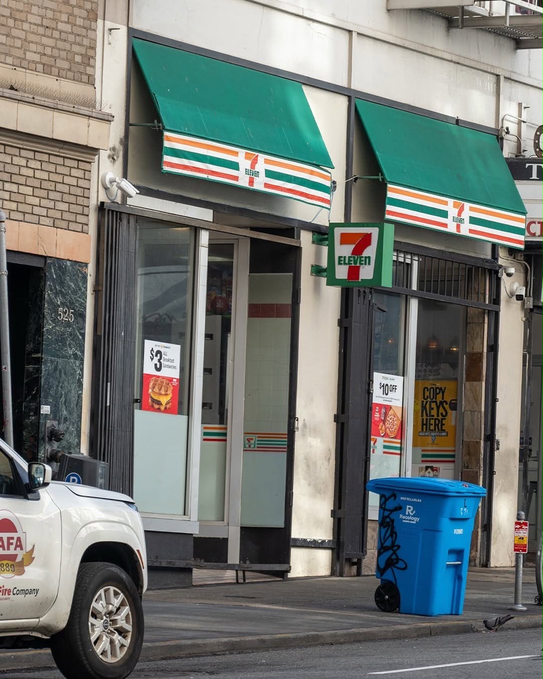 Cawangan 7-Eleven di peringkat global