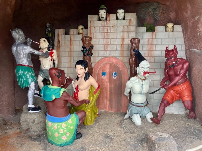 Misteri 10 Pintu Neraka & Keindahan Kuil Gua Chin Swee, Genting Highlands