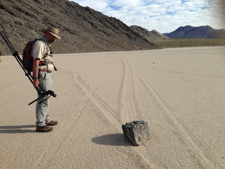 Misteri Batu Bergerak Death Valley: Rahsia Sains Fenomena Sailing Stones