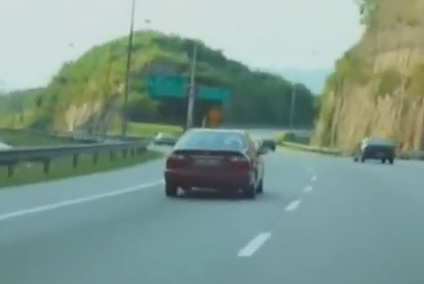 Laporan arkib mahkamah mengenai perbicaraan kes